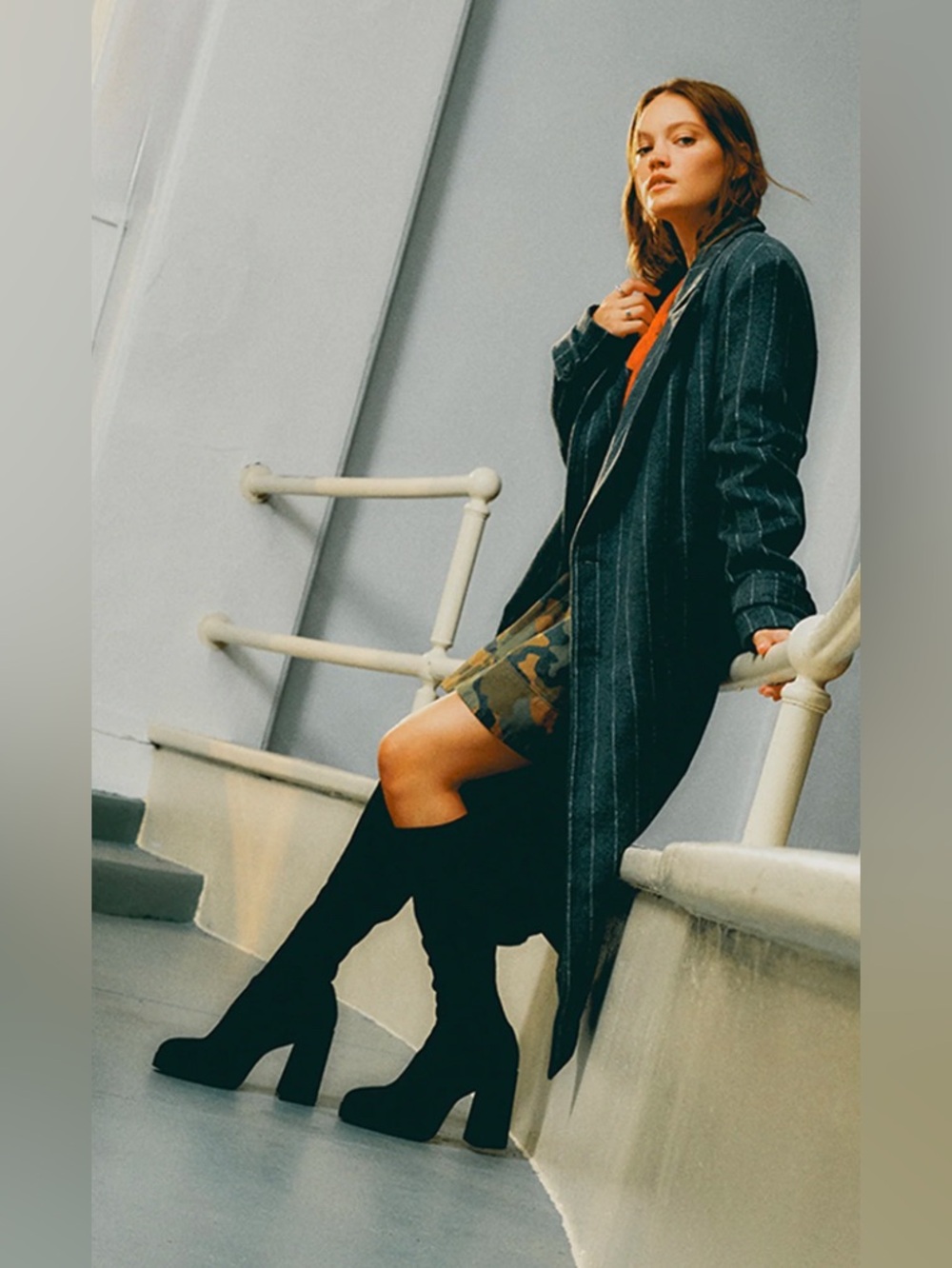 STEVE MADDEN PLATFORM ZIP UP BLOCK HEEL KNEE HIGH BOOTS